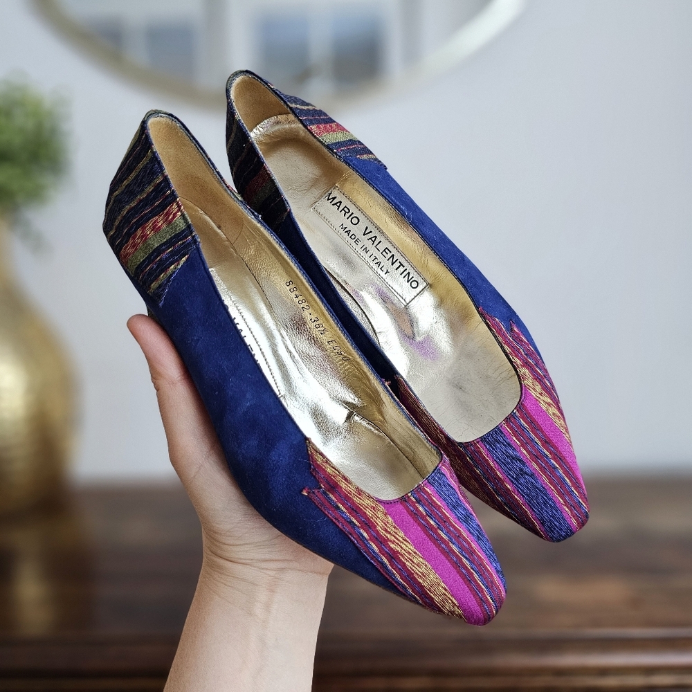 Vintage Mario Valentino Italy Ikat Textile Art Pumps 36.5 Couture Designer Heels